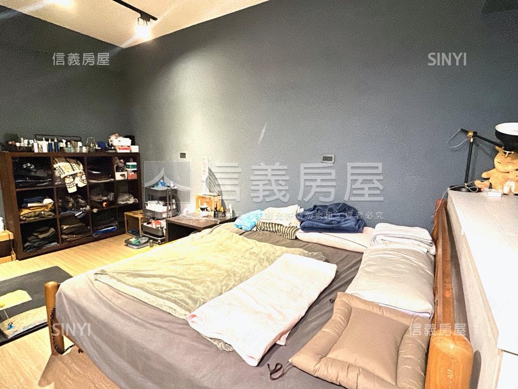 日月光景觀兩房房屋室內格局與周邊環境