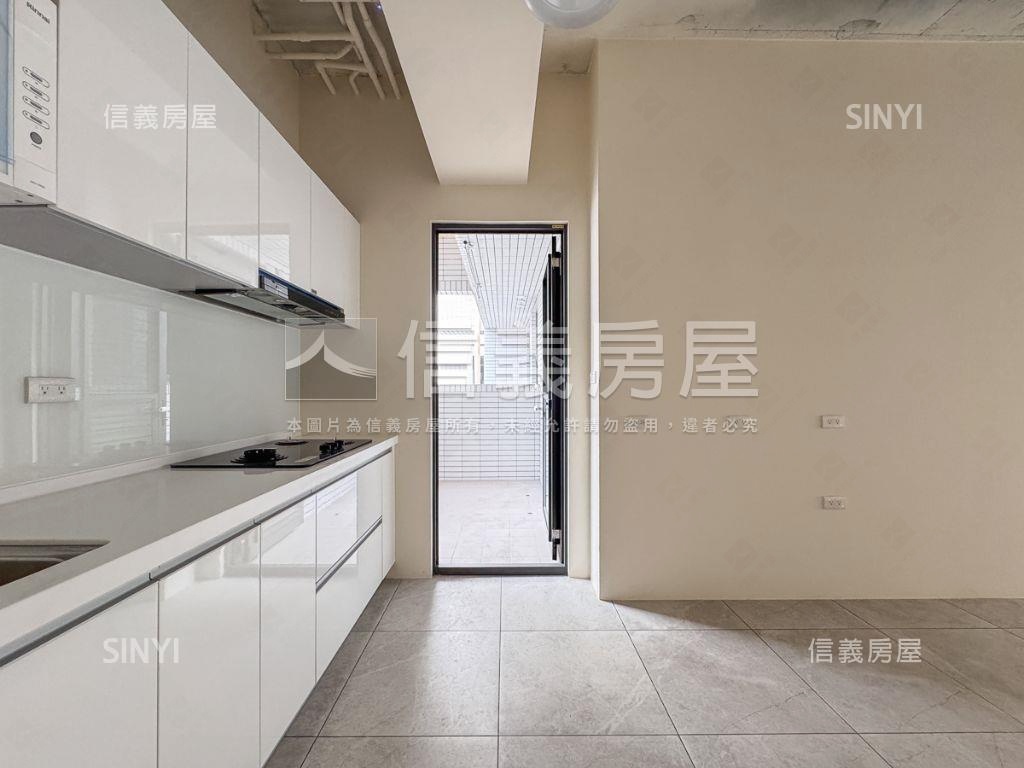 星都匯Ｃ區，坐北朝南房屋室內格局與周邊環境