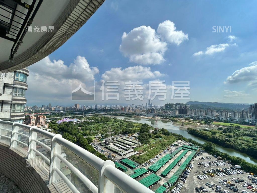 大器宅邸河景．天琴房屋室內格局與周邊環境