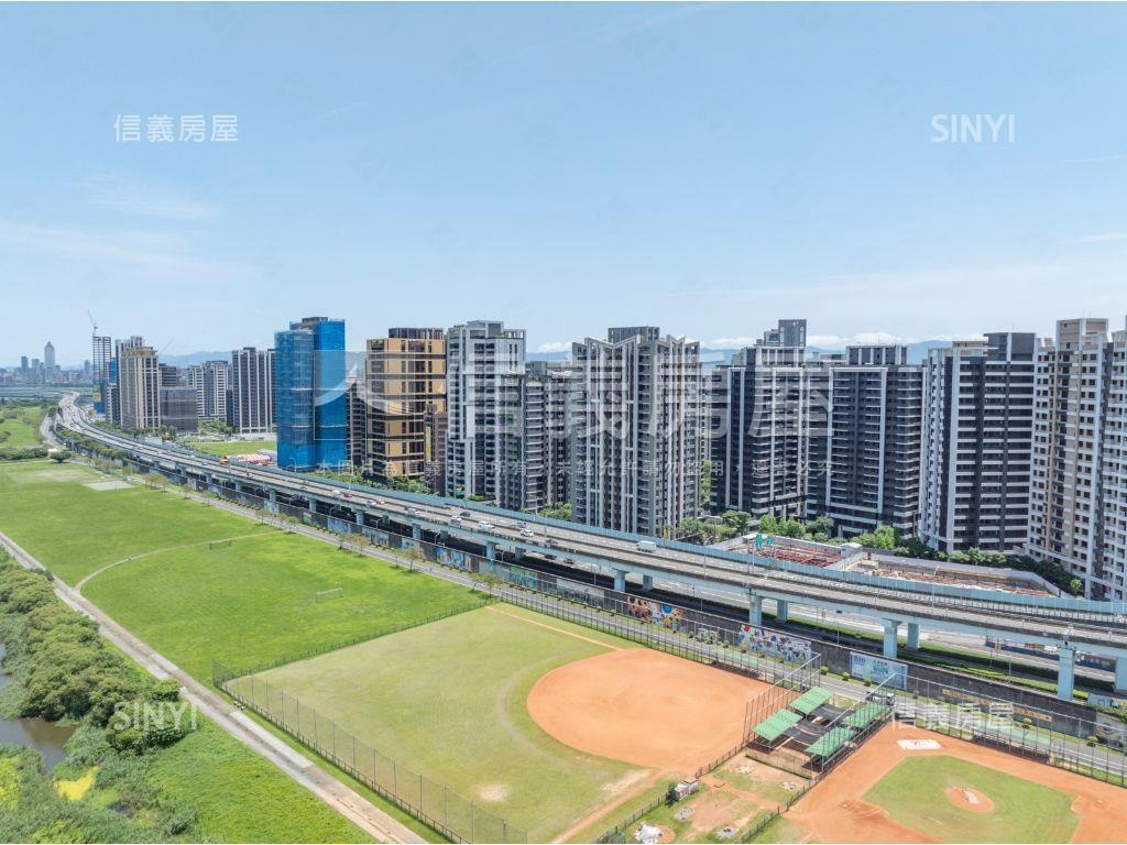 江翠重劃區河景三房車位房屋室內格局與周邊環境