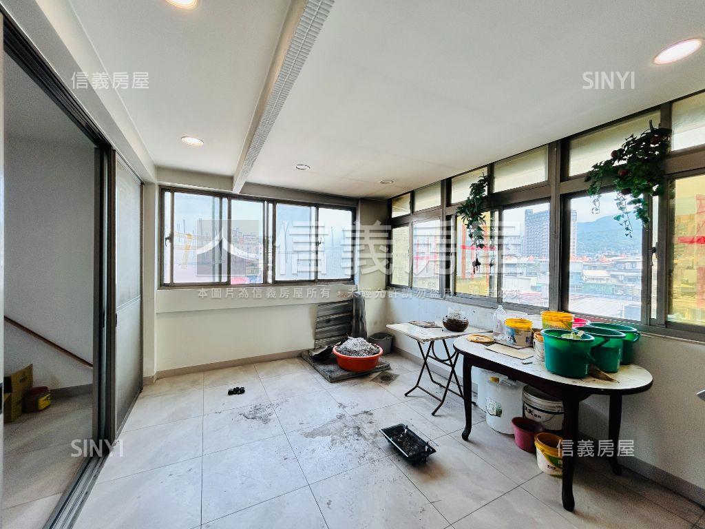 ㊣英專路好住五樓天台㊣房屋室內格局與周邊環境