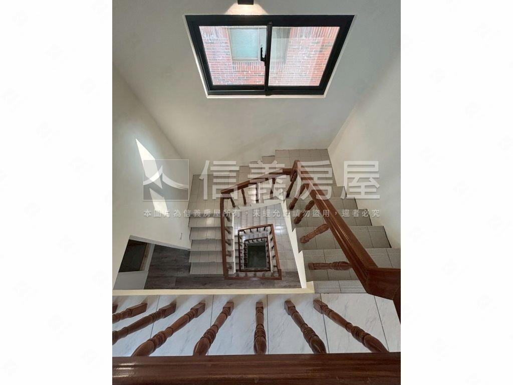 苗栗獨棟透天別墅房屋室內格局與周邊環境