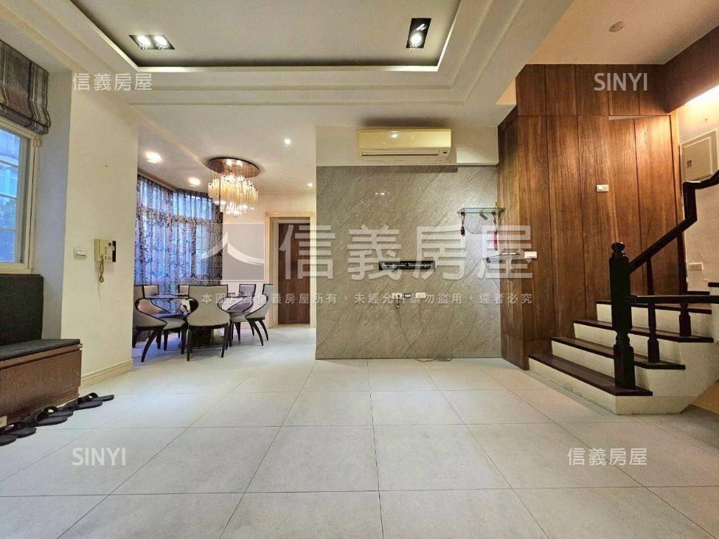 綠中海優質四房車位房屋室內格局與周邊環境