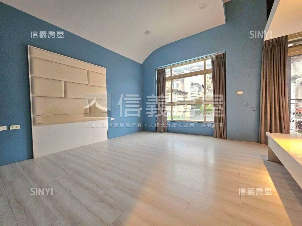 綠中海優質四房車位房屋室內格局與周邊環境