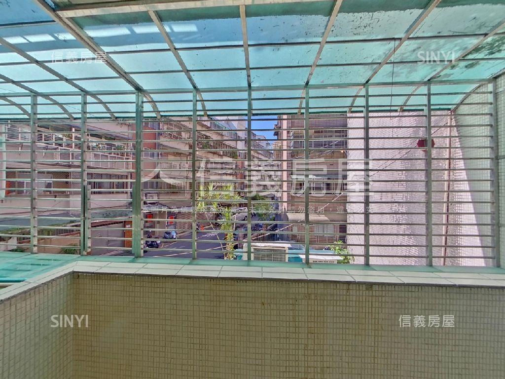 博愛學區邊間四房公寓房屋室內格局與周邊環境