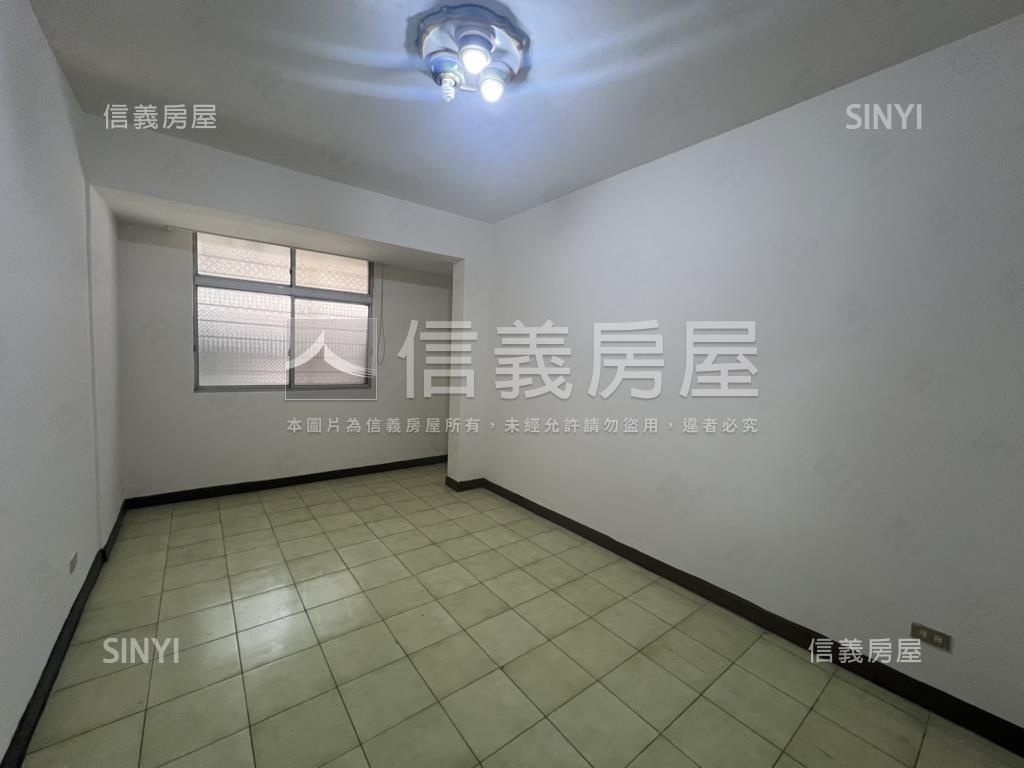 博愛學區邊間四房公寓房屋室內格局與周邊環境