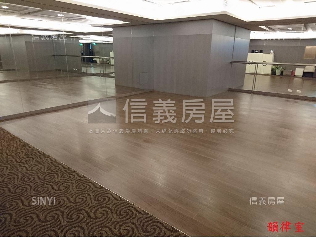 遠雄首府精緻高樓２房房屋室內格局與周邊環境