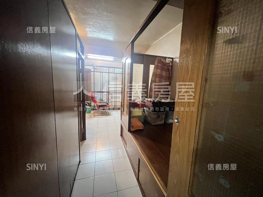 華聲街精品２樓房屋室內格局與周邊環境