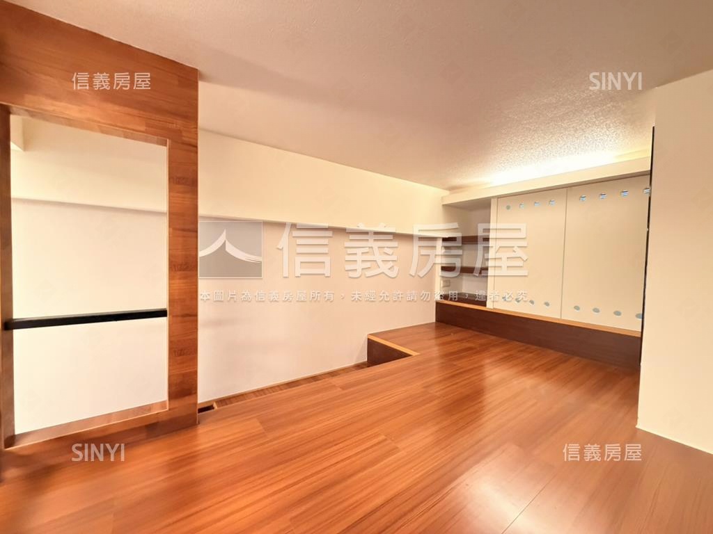 新板特區質感套房房屋室內格局與周邊環境