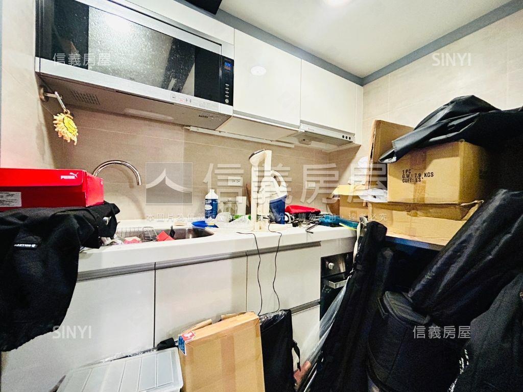 ＭＩＨＯ美秀館精美挑高房屋室內格局與周邊環境