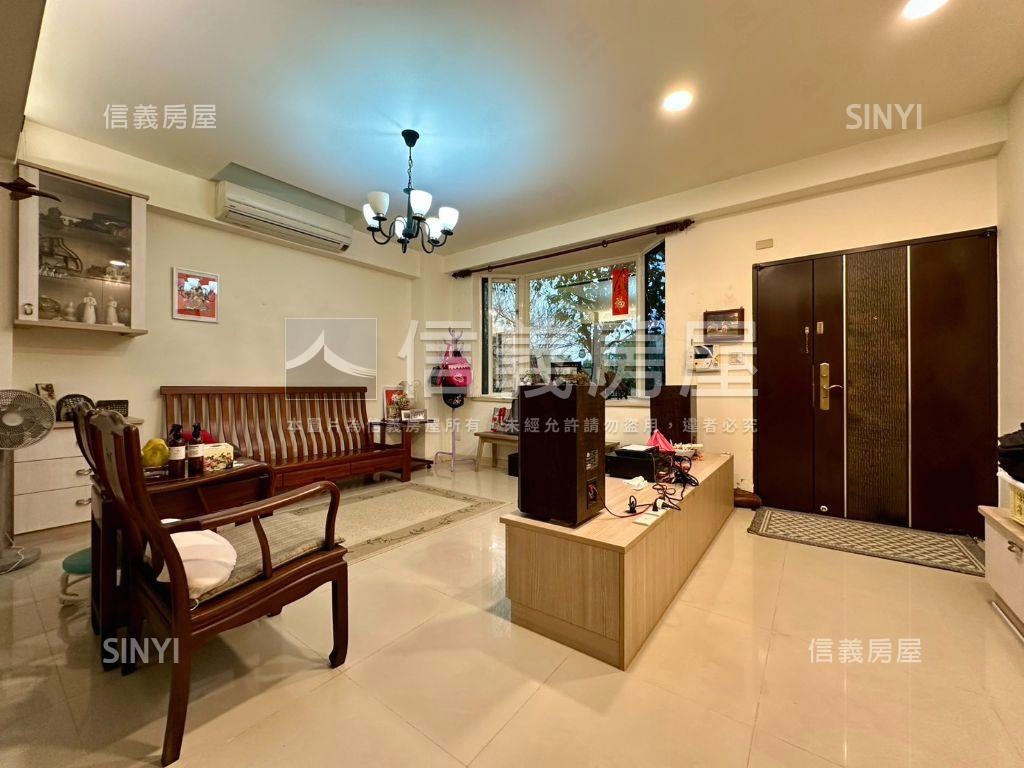 稀有●經典伯爵下疊房屋室內格局與周邊環境