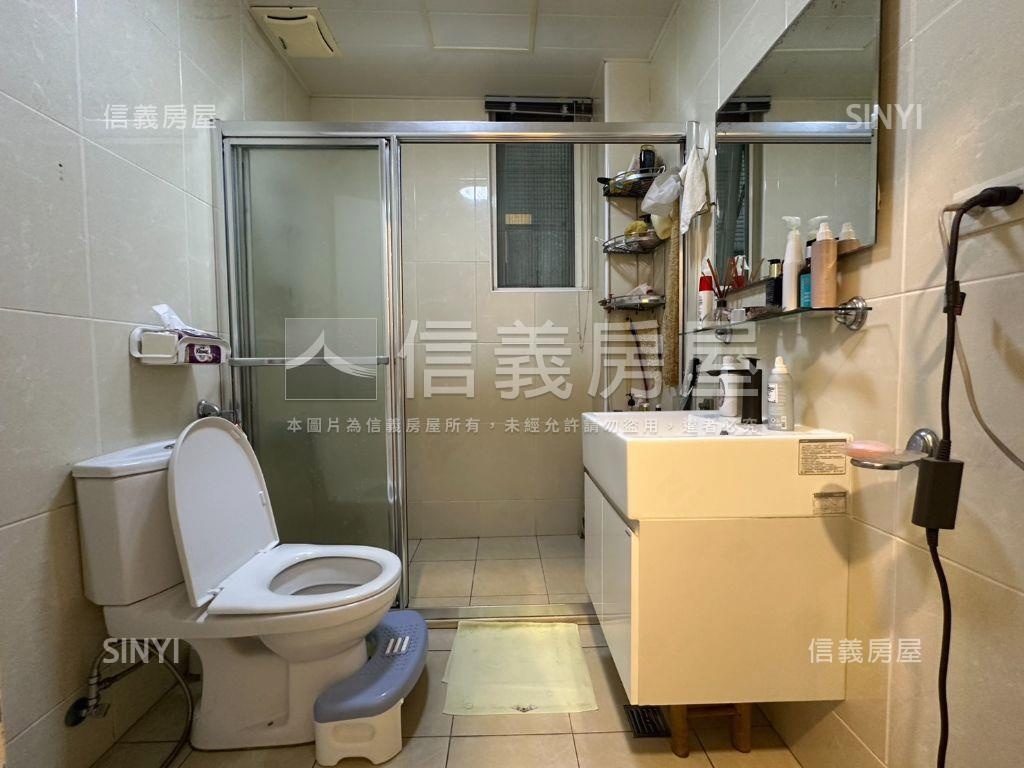 稀有●經典伯爵下疊房屋室內格局與周邊環境