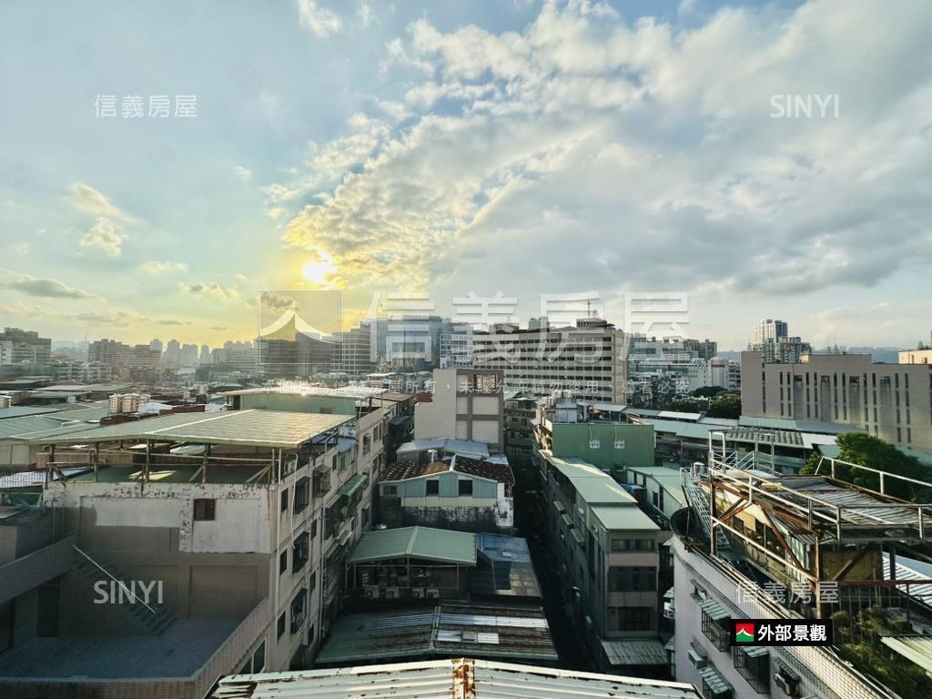 忠孝路精美邊間２房房屋室內格局與周邊環境