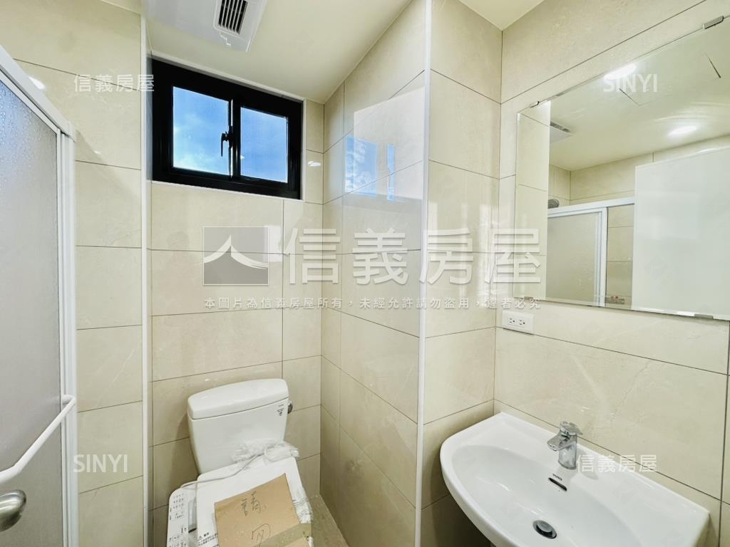 忠孝路精美邊間２房房屋室內格局與周邊環境