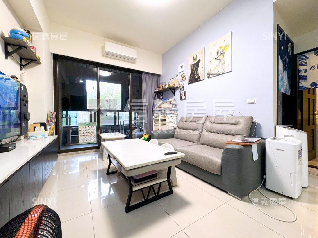 楓樹晴精美２房車位房屋室內格局與周邊環境