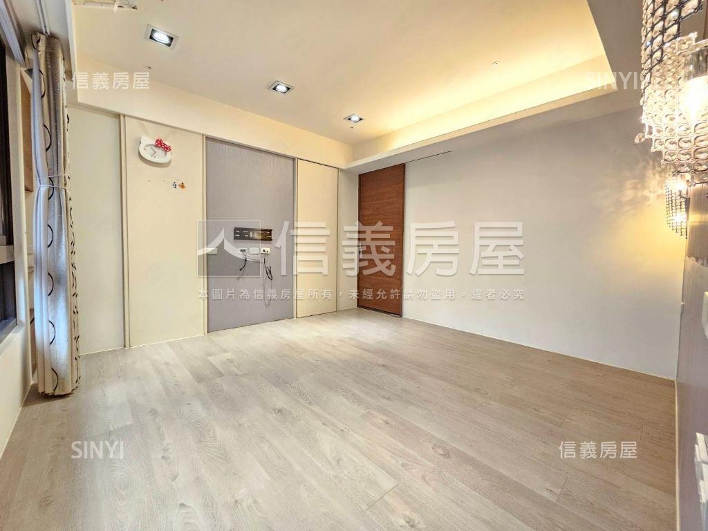 映樸川高樓雙車位稀有釋出房屋室內格局與周邊環境