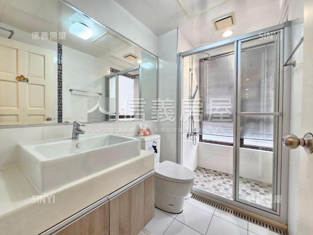 映樸川高樓雙車位稀有釋出房屋室內格局與周邊環境