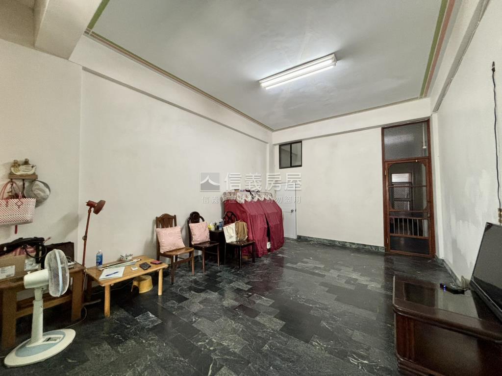 近西港區公所｜大地坪透天房屋室內格局與周邊環境