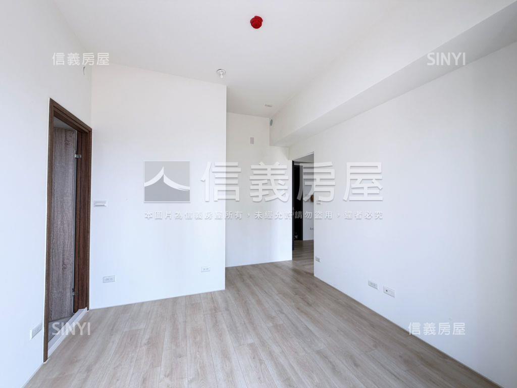東區環狀採光兩房大露臺房屋室內格局與周邊環境