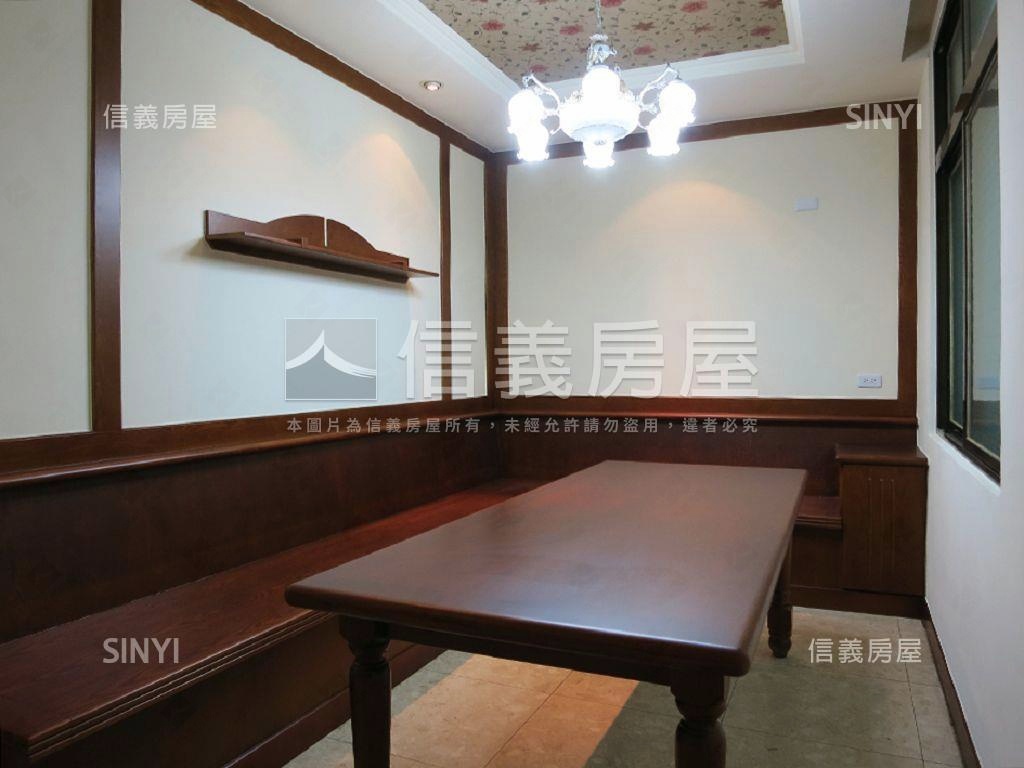 美村南路大地坪邊間透天房屋室內格局與周邊環境