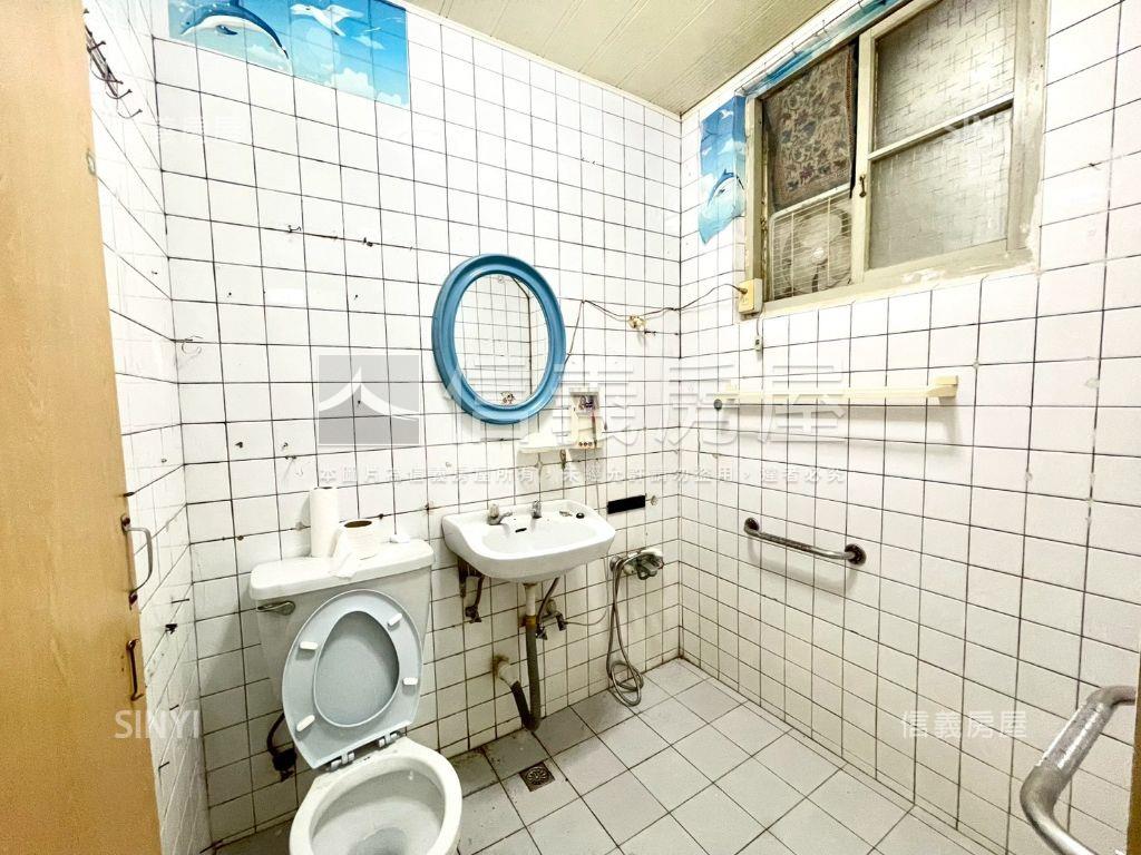 新和國小‧靜謐亮麗二樓房屋室內格局與周邊環境