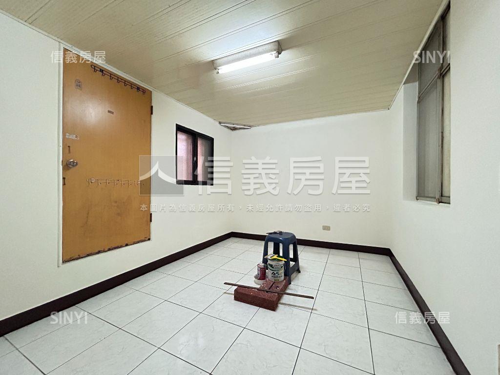 新和國小‧靜謐亮麗二樓房屋室內格局與周邊環境