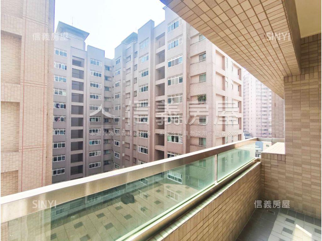 遠東大博爵高樓大三房房屋室內格局與周邊環境