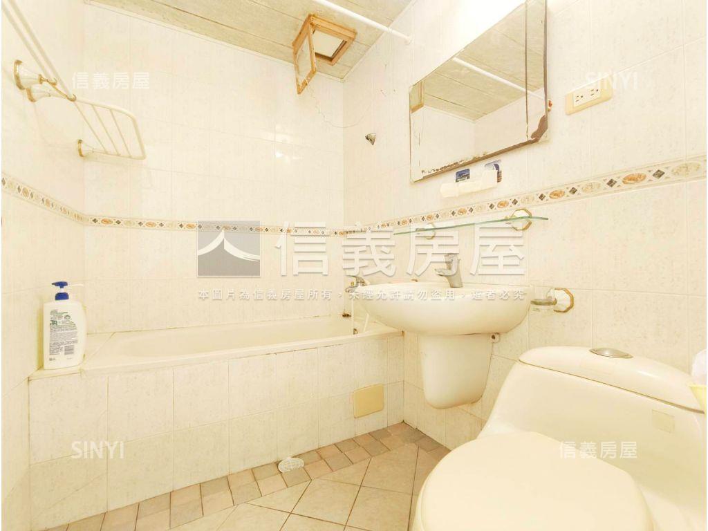 遠東大博爵高樓大三房房屋室內格局與周邊環境