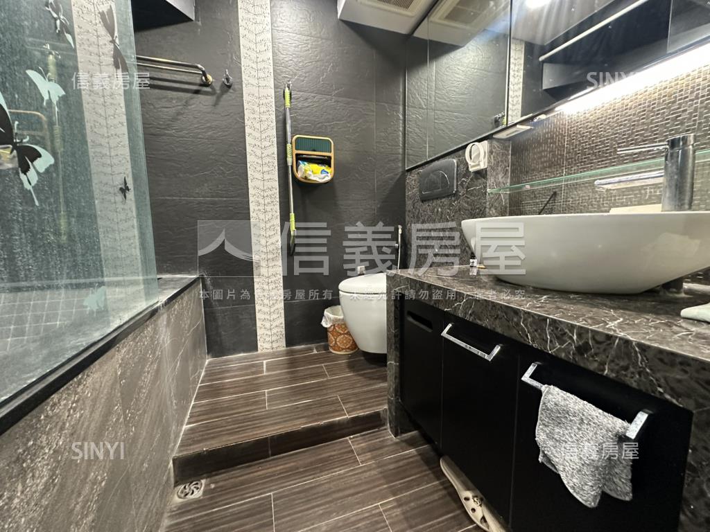 采舍Ａ★歐風裝潢附平車位房屋室內格局與周邊環境