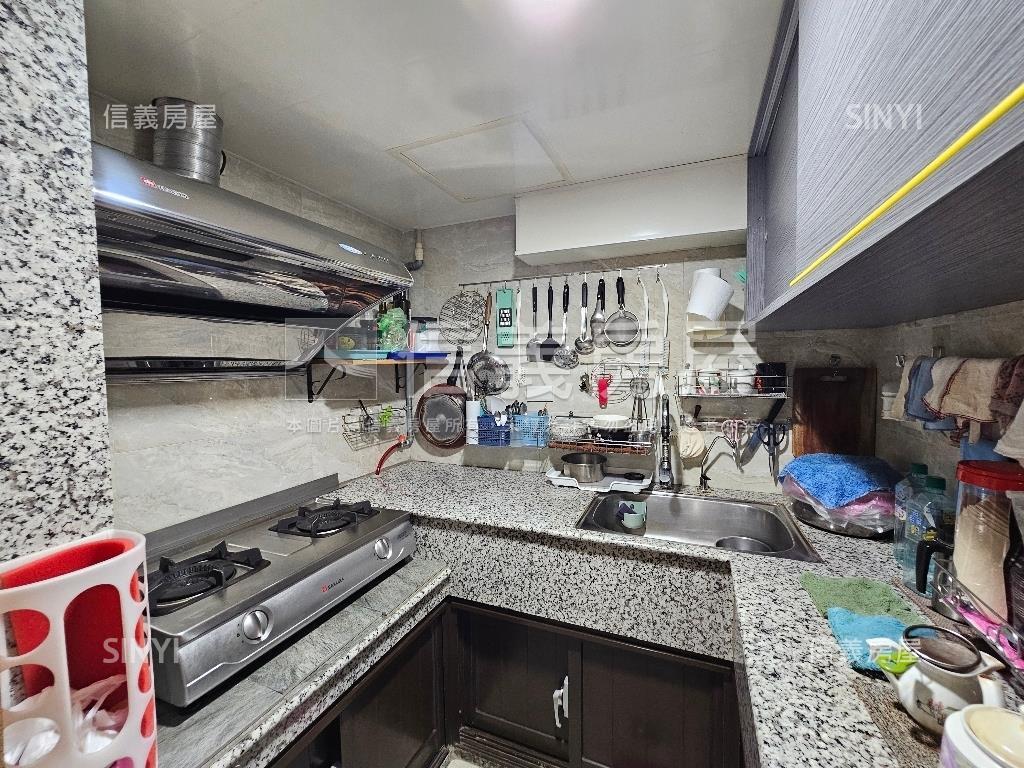 近市府民安路活巷美透天房屋室內格局與周邊環境