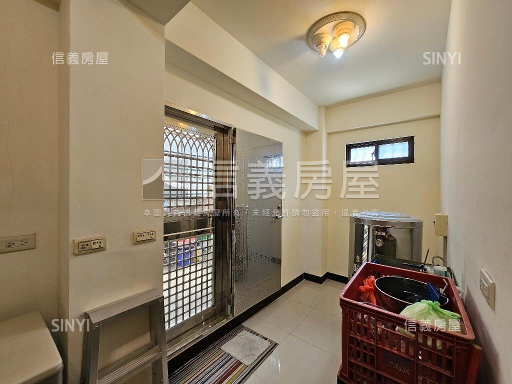 近市府民安路活巷美透天房屋室內格局與周邊環境