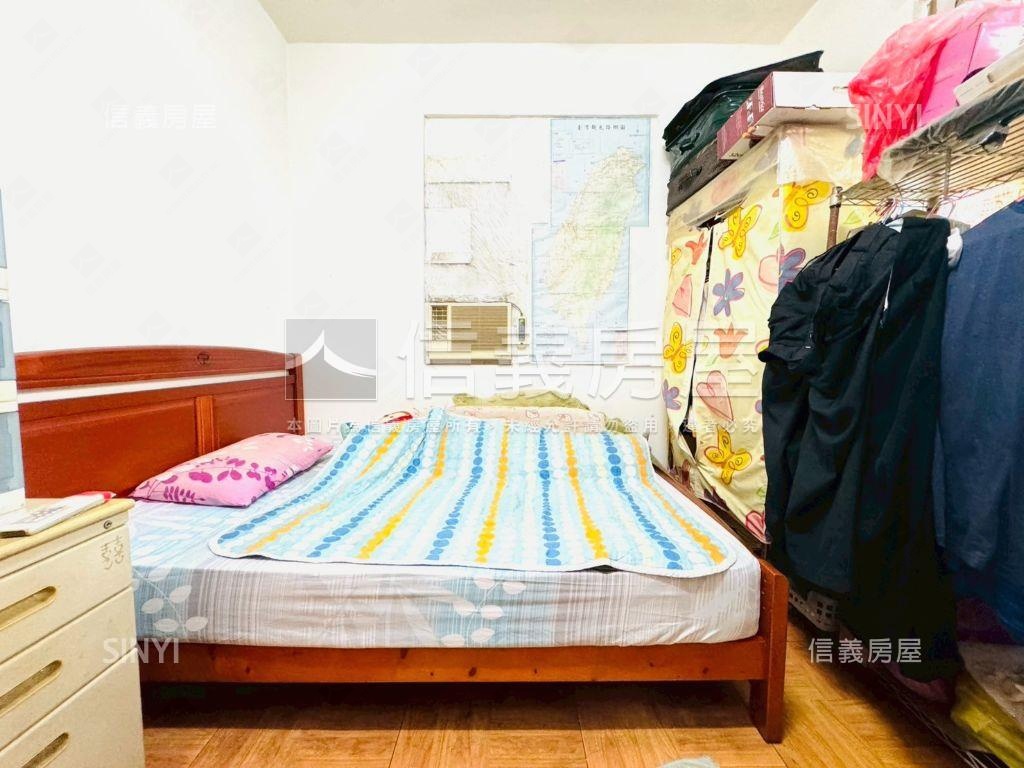邊間方正三樓☘買服１％房屋室內格局與周邊環境