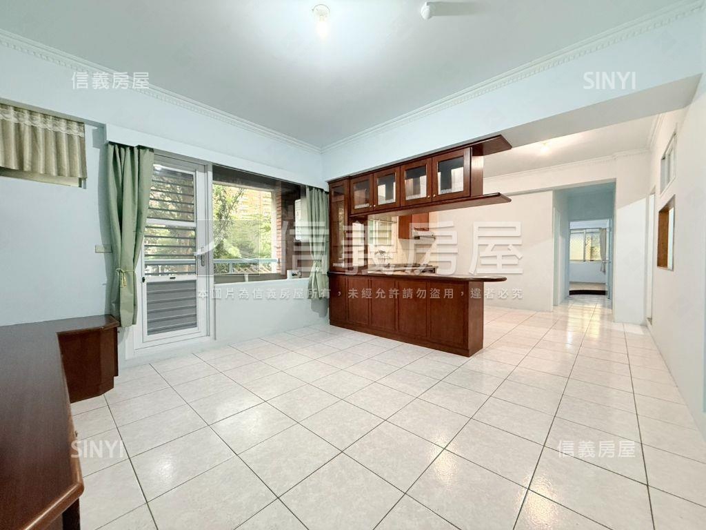 河堤公園四房平車房屋室內格局與周邊環境