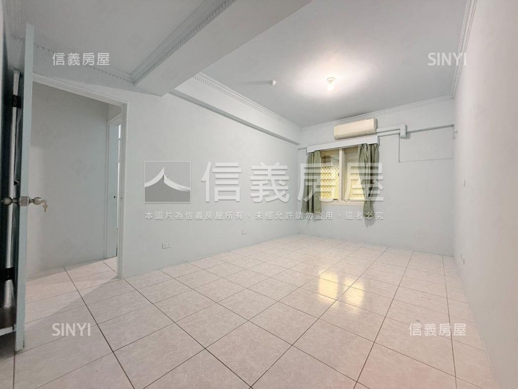 河堤公園四房平車房屋室內格局與周邊環境