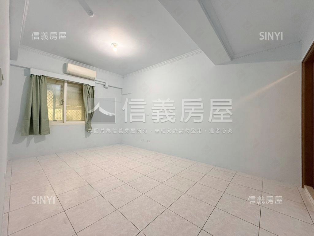 河堤公園四房平車房屋室內格局與周邊環境