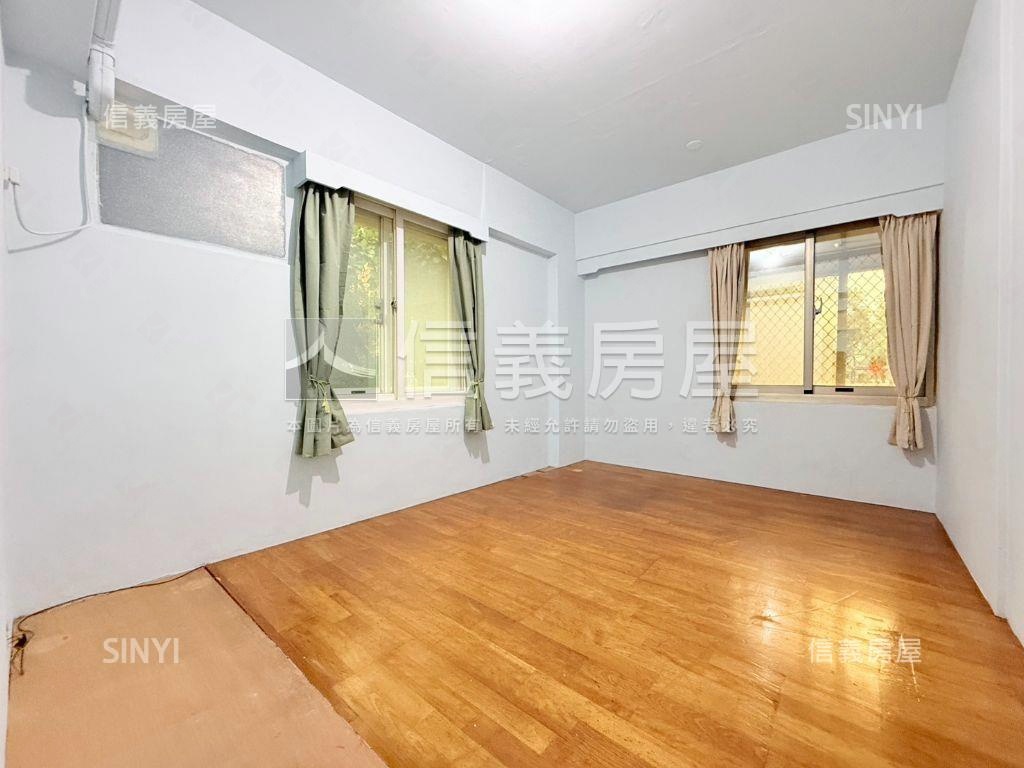 河堤公園四房平車房屋室內格局與周邊環境