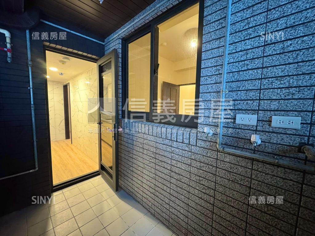 鴻承寫森三房坡平車位房屋室內格局與周邊環境