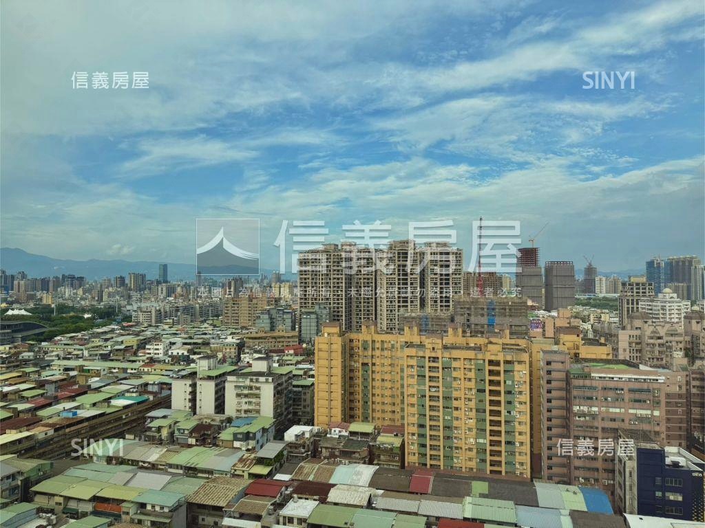 專任鳳凰花園景觀兩房車位房屋室內格局與周邊環境