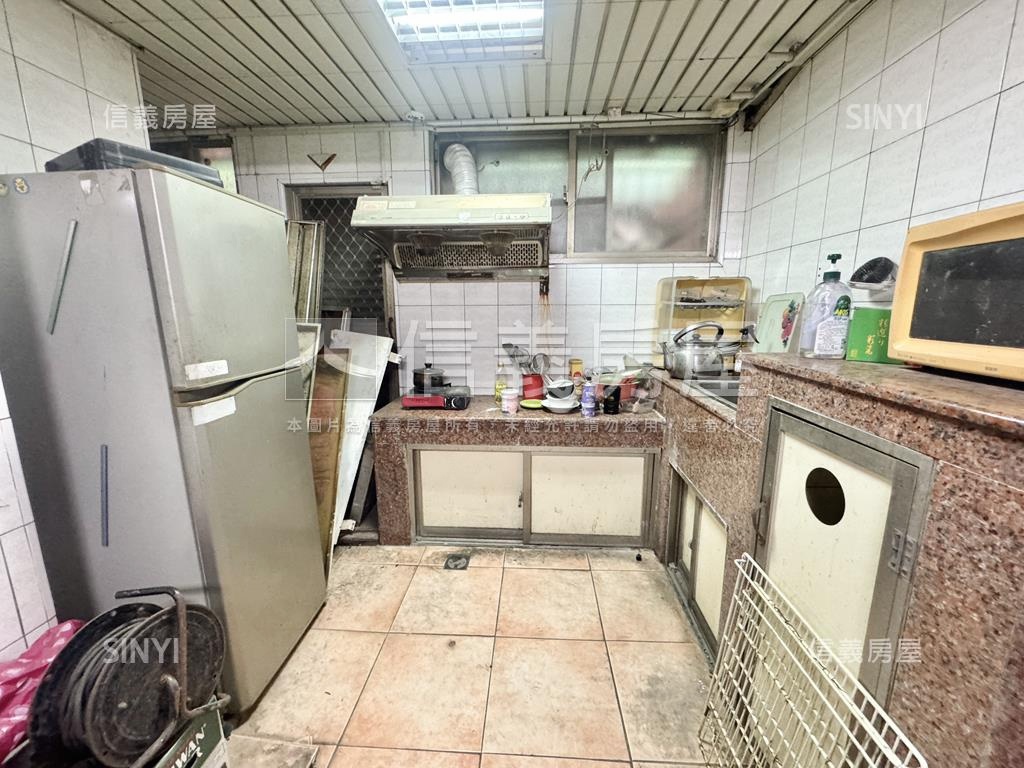 義華商圈．正街透天房屋室內格局與周邊環境