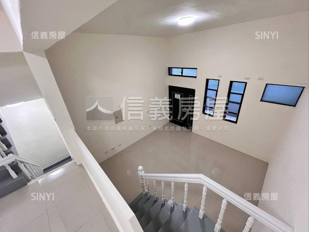稀有釋出裝潢美四房近捷運房屋室內格局與周邊環境