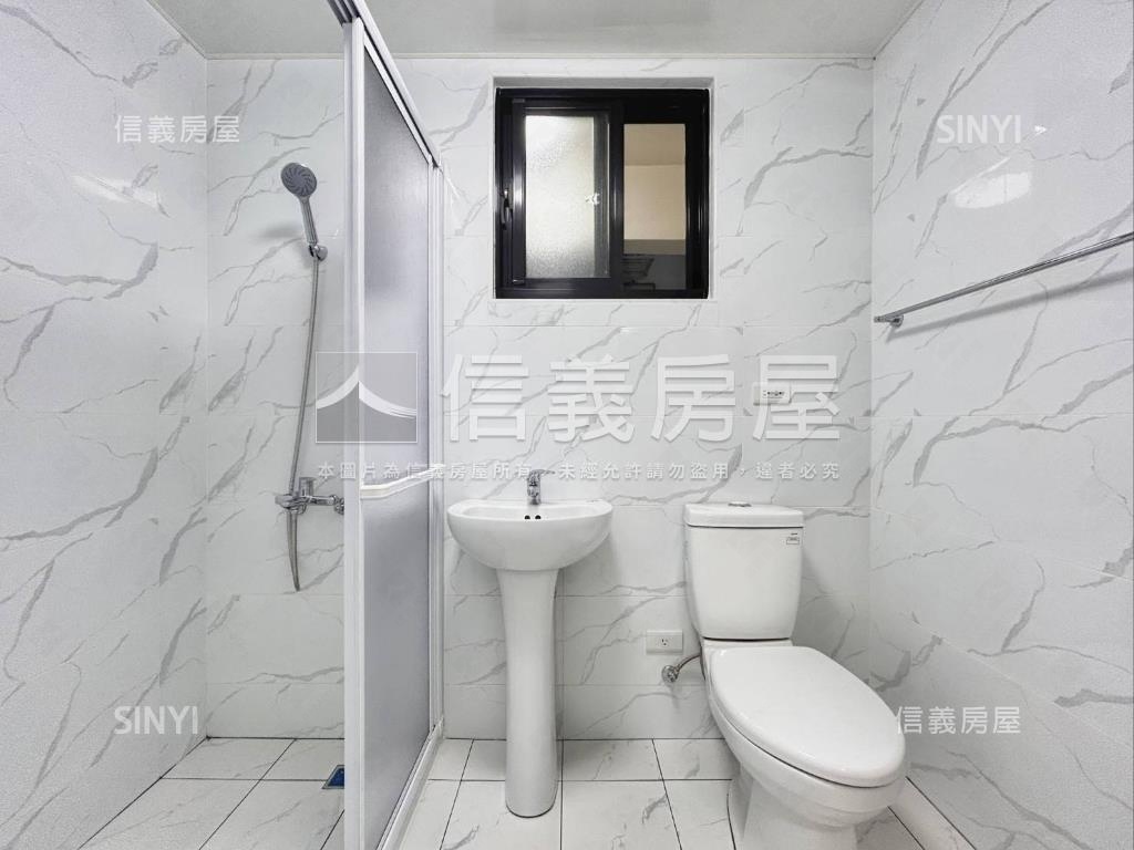 稀有釋出裝潢美四房近捷運房屋室內格局與周邊環境