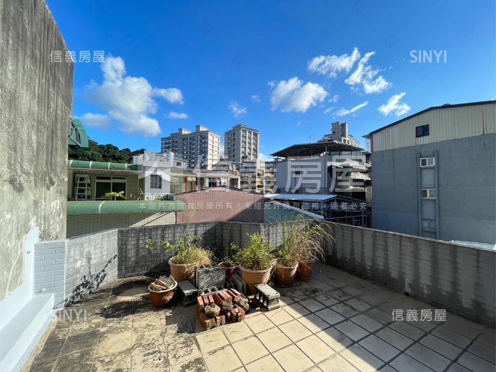 南勢角獨棟優美透天房屋室內格局與周邊環境