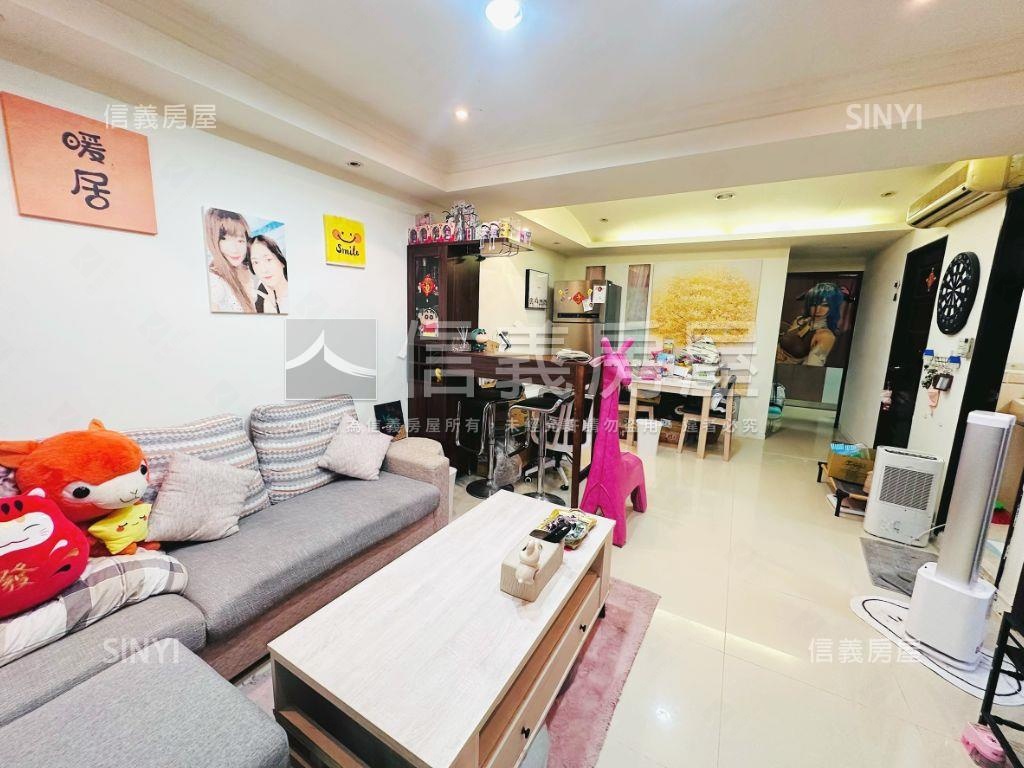忠誠路裝潢美一樓房屋室內格局與周邊環境