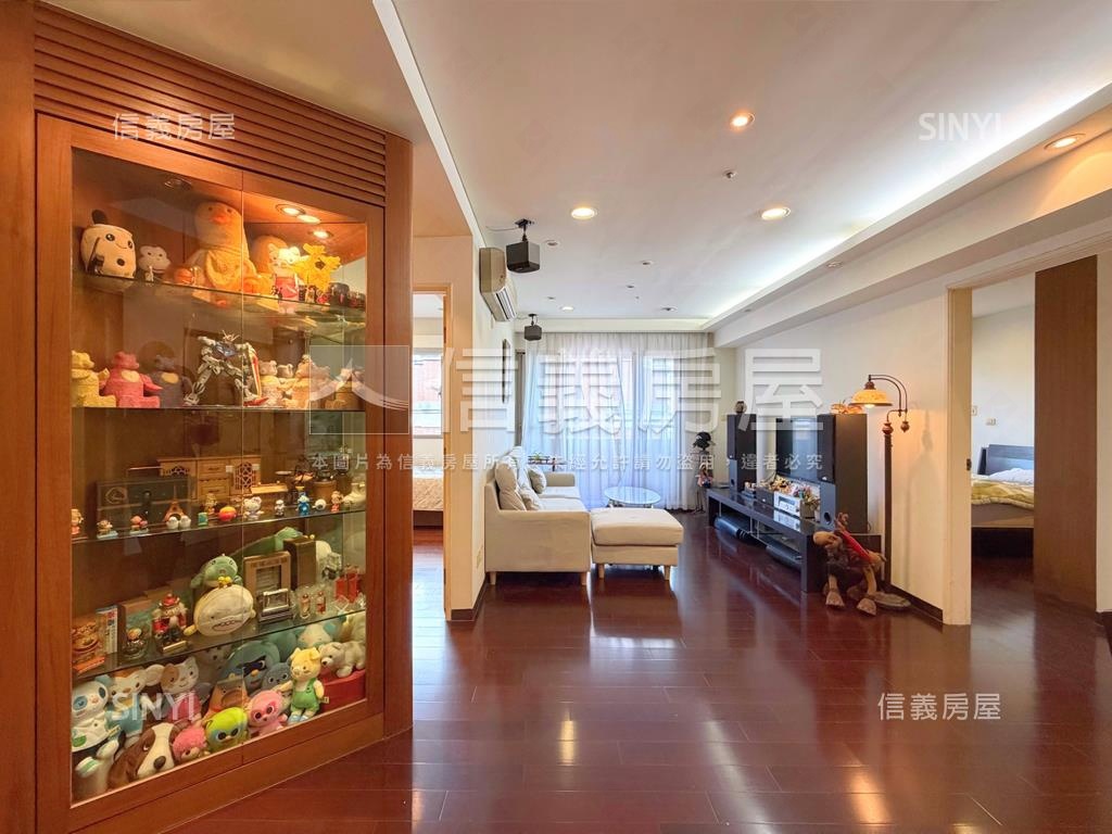 法國臻品晨曦眺望１０１房屋室內格局與周邊環境