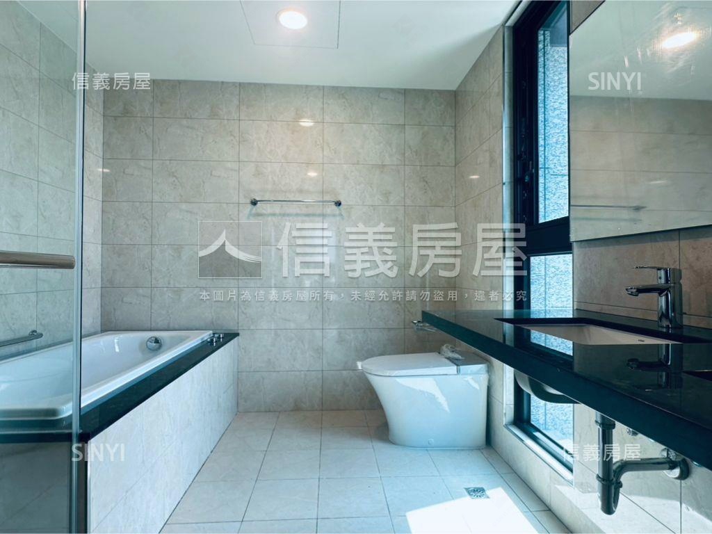 京王高樓豪邸美宅房屋室內格局與周邊環境