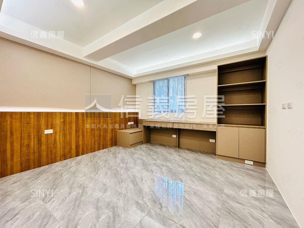 稀有仁政邊間發發３樓房屋室內格局與周邊環境