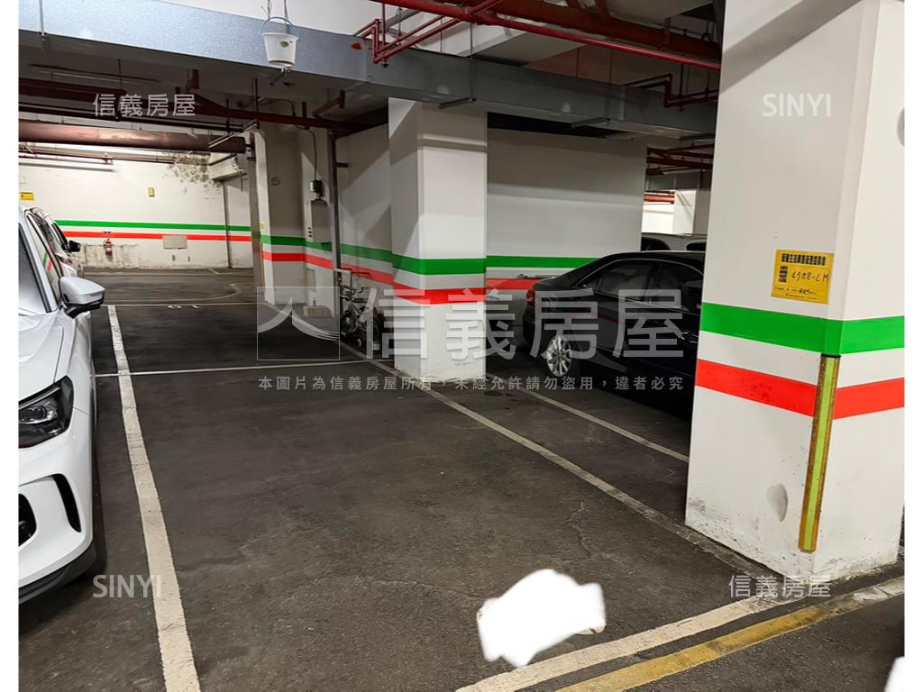中科微風廣場柱邊平面車位房屋室內格局與周邊環境