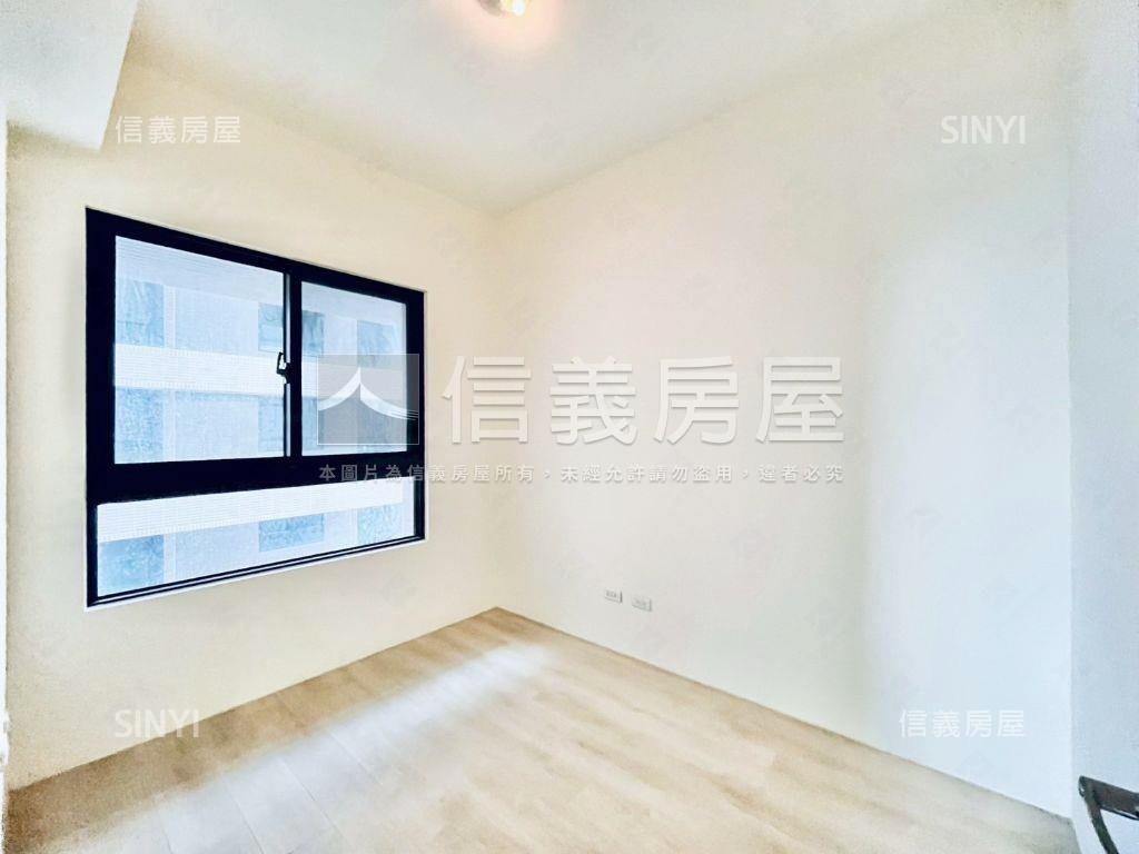 德光二城三房平車房屋室內格局與周邊環境