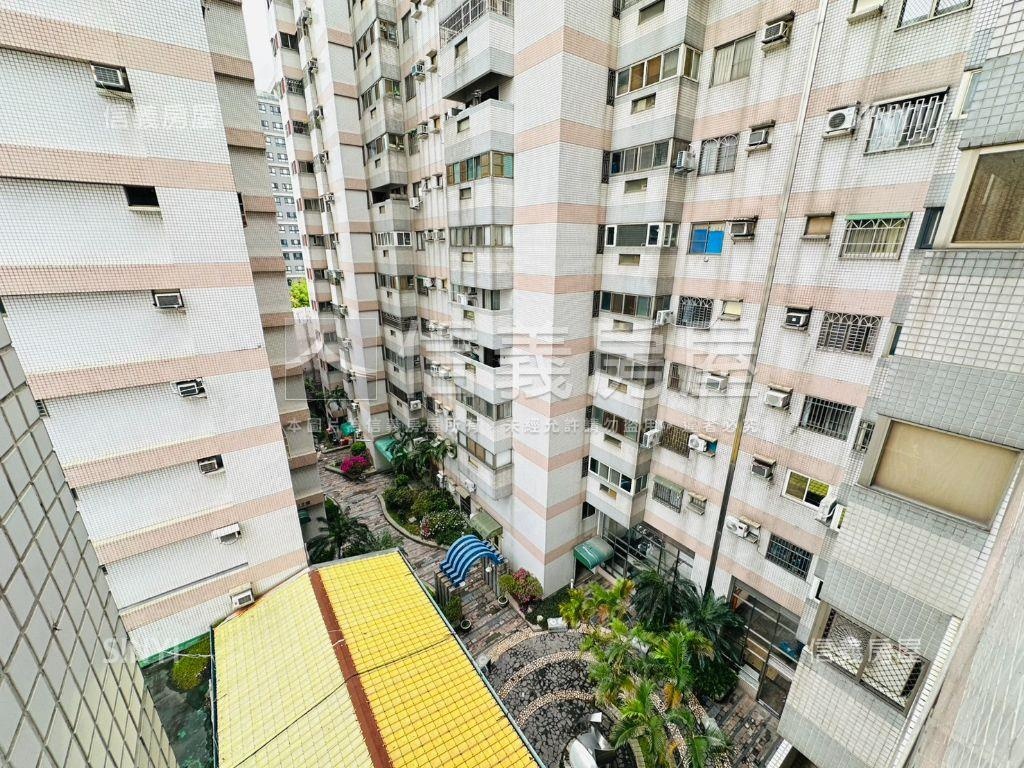 專任●精武商圈三房車位房屋室內格局與周邊環境