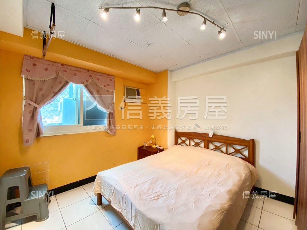 台北大學城＊次頂樓景觀戶房屋室內格局與周邊環境